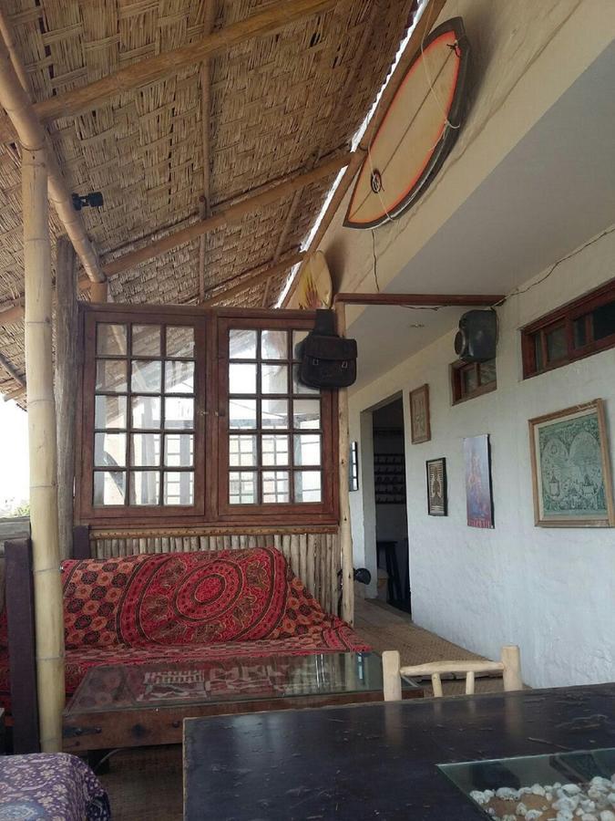 Tio Richi Surfcamp Hostel Punta Hermosa Exterior foto